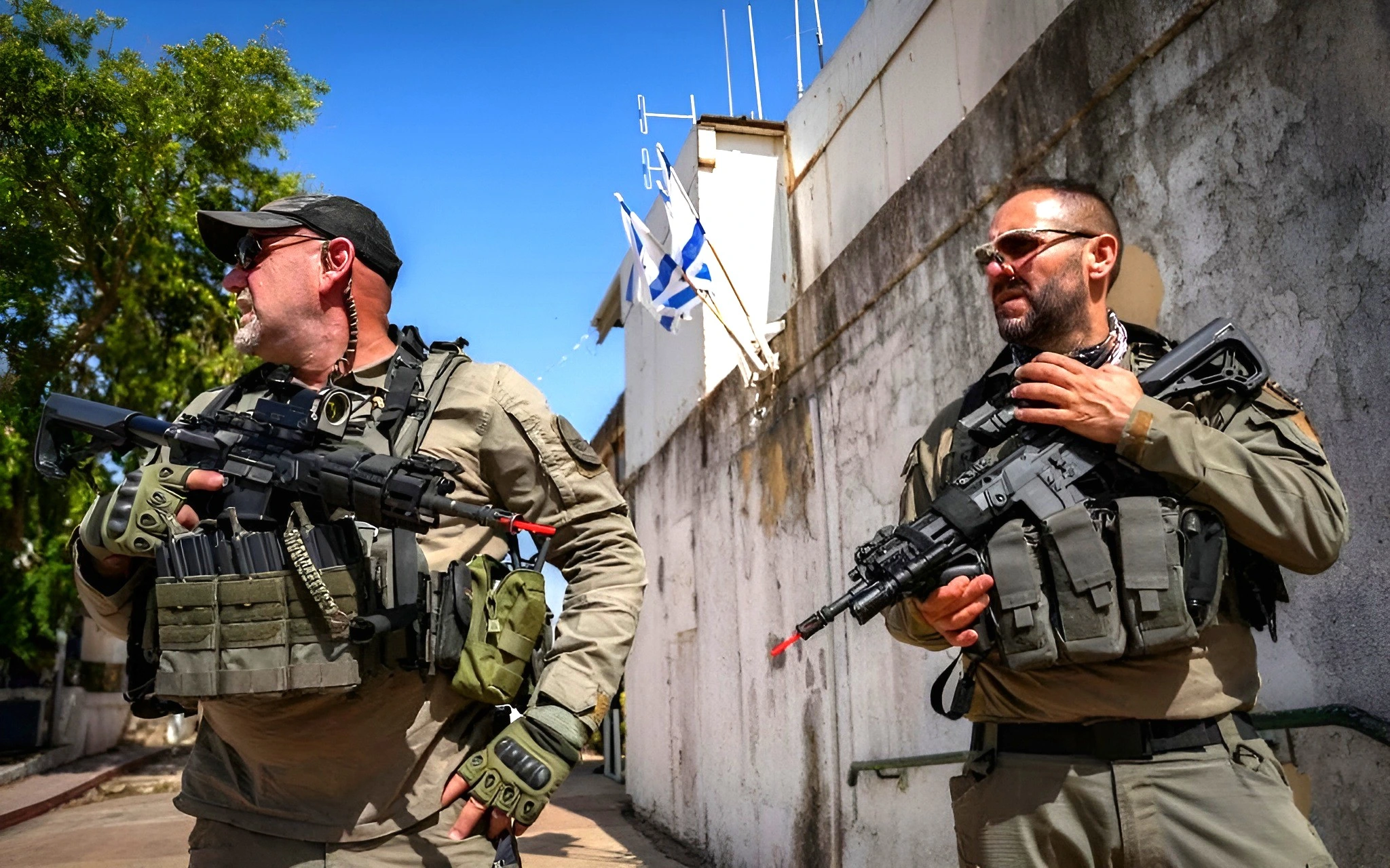 Older Israel Defense Forces reservists voluntarily serving